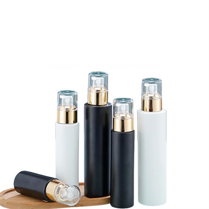 Непрозрачна бутилка с помпа