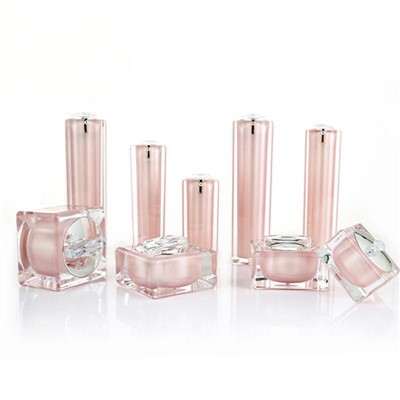 Козметични контейнери