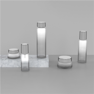 Стъклена козметична бутилка