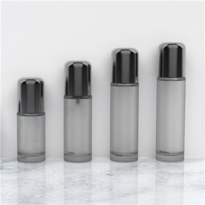 Лосион в стъклена бутилка